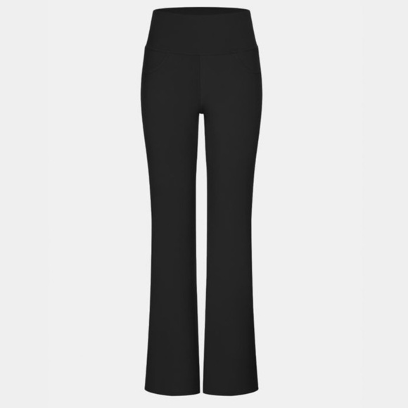 Halara Black High Waisted Back Pocket Flare Yoga Leggings | NEW/NWT!!🖤 - Picture 7 of 16